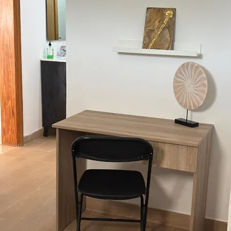 Mia Apartment Giniginamar