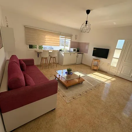 Mia Apartment Giniginamar